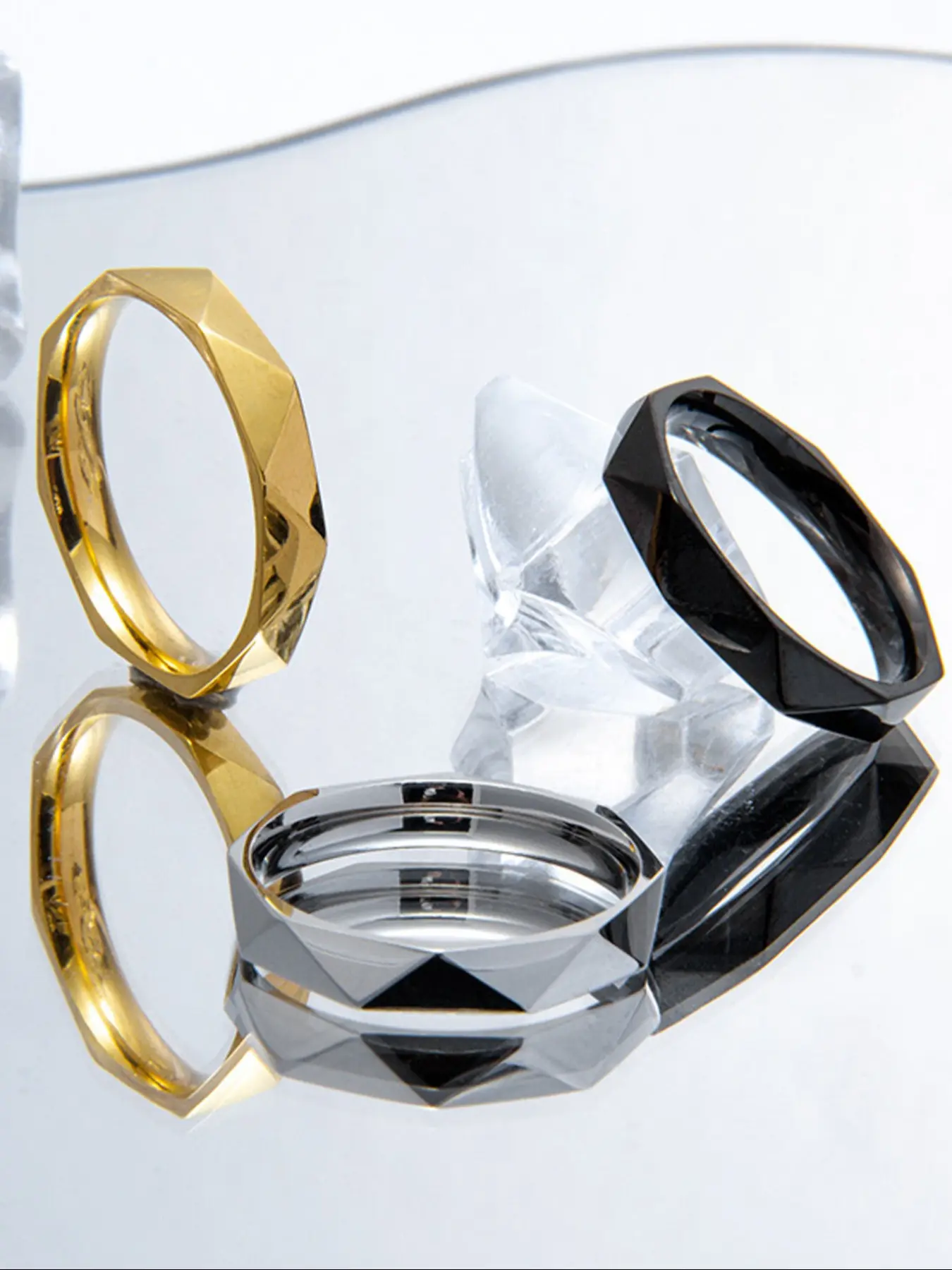 Punk Geometric Diamond Titanium Steel Ring for Men and Women, Knuckle Rings, Finger Rings, Simple Hip Hop Style Stainless Steel Party Jewelry, Perfect Gift for Valentine's Day, Mother's Day, Father's Day, and Birthdays