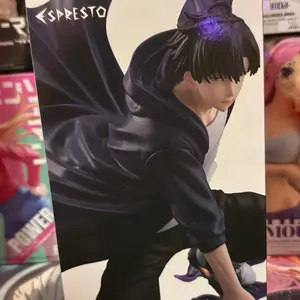 Anime figure  solo leveling espresto figure