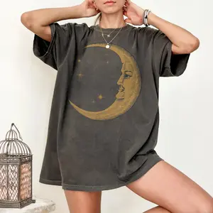 Boho Moon Shirt, Retro TShirt for Women, Spiritual Astrology T Shirt, Vintage Graphic Tee, Celestial Trendy Yoga Shirt Gift