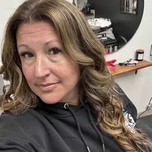 Product Review of GOOGOO Hair Extensions Clip in Human Hair Natural Straight Easy To Style Soft from L**y