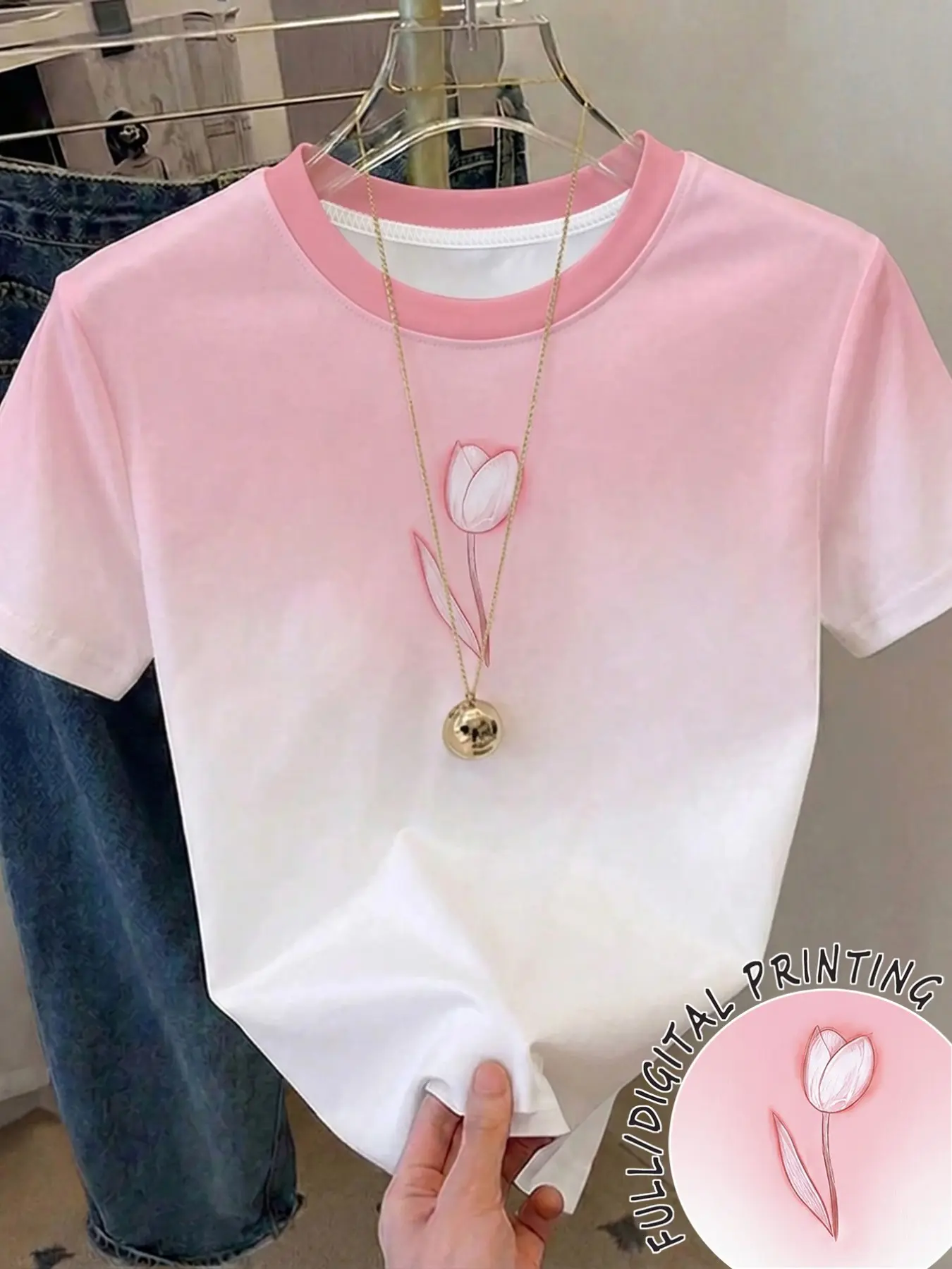 Gradient Tulip Print Fitted T-Shirt Top, Contrast Neckline, Round Neck, Breathable and Comfortable, Casual Streetwear Fashion Summer Wear, Perfect for Students and Daily, Everyday