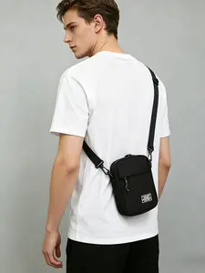 Men's  Crossbody Bag, Women's Messenger Bag, Waterproof Shoulder Bag, Zippered Sling Bag, Ideal for Work and Travel, Compact and Stylish
