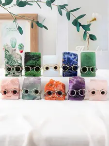 Random Color Natural Crystal Gemstone Pet Figurines with Glasses, 1/3/5 Counts DIY Handmade Crystal Carving Fengshui Sculptures, Pet Memorial Ornaments, Home Garden Decor Natural Crystal Set #GLOBAL PICKS