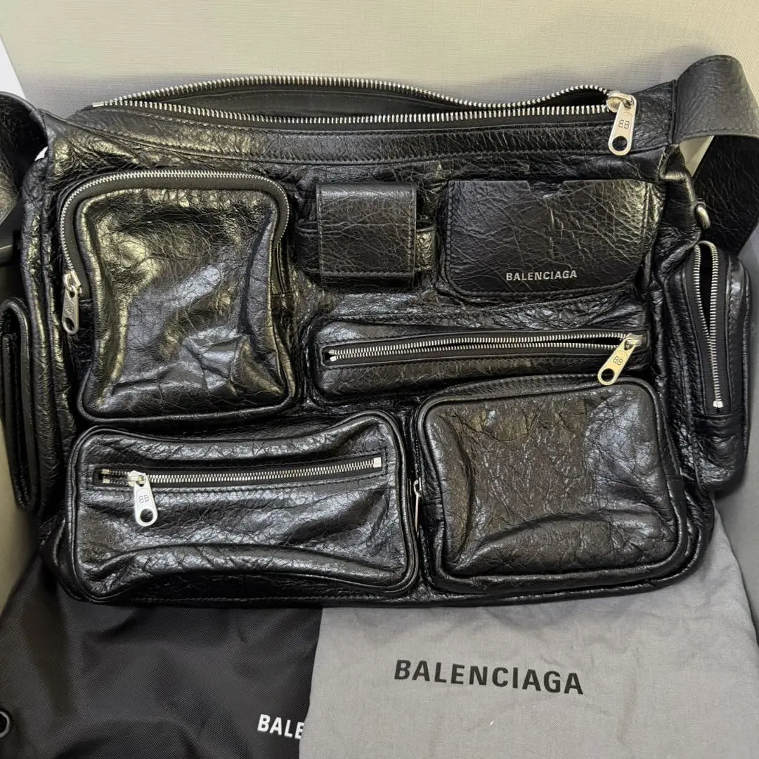 Pre-owned Balenciaga Superbusy Messenger Bag in Black Crinkled Lambskin (Full set)
