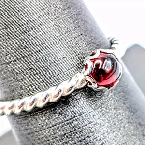 Chrimson Laurel Ring - Rhodolite Garnet Vine Ring | Handcrafted Rope Band | Budgie Bay Artisan Design