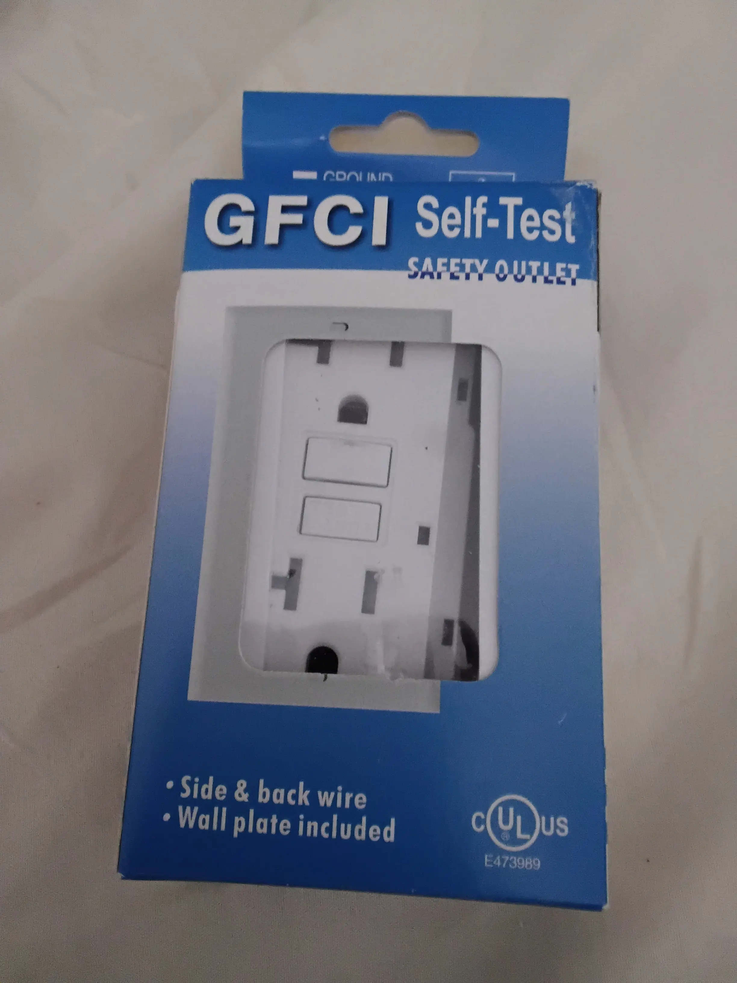 GFCI outlet, new