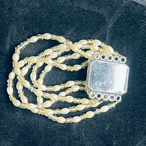5 string bracelet