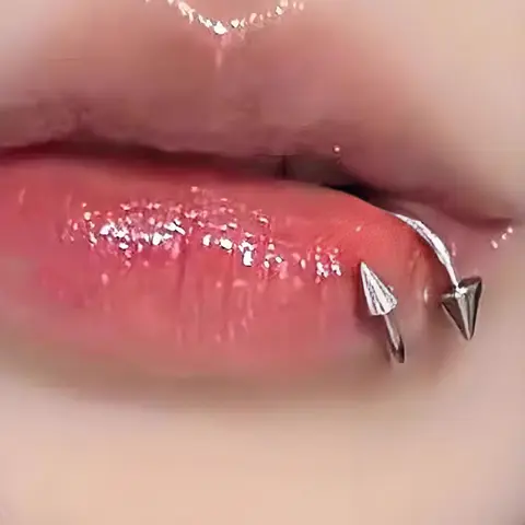 Punk Spiral Lip Rings Stainless Steel 16G S Shape Lip Piercing Rivet Labret Piercing Jewelry Cartilage Earrings Helix Piercing Lower Labret Studs Eyebrow Piercing Jewelry Piercings Jewelry 8mm