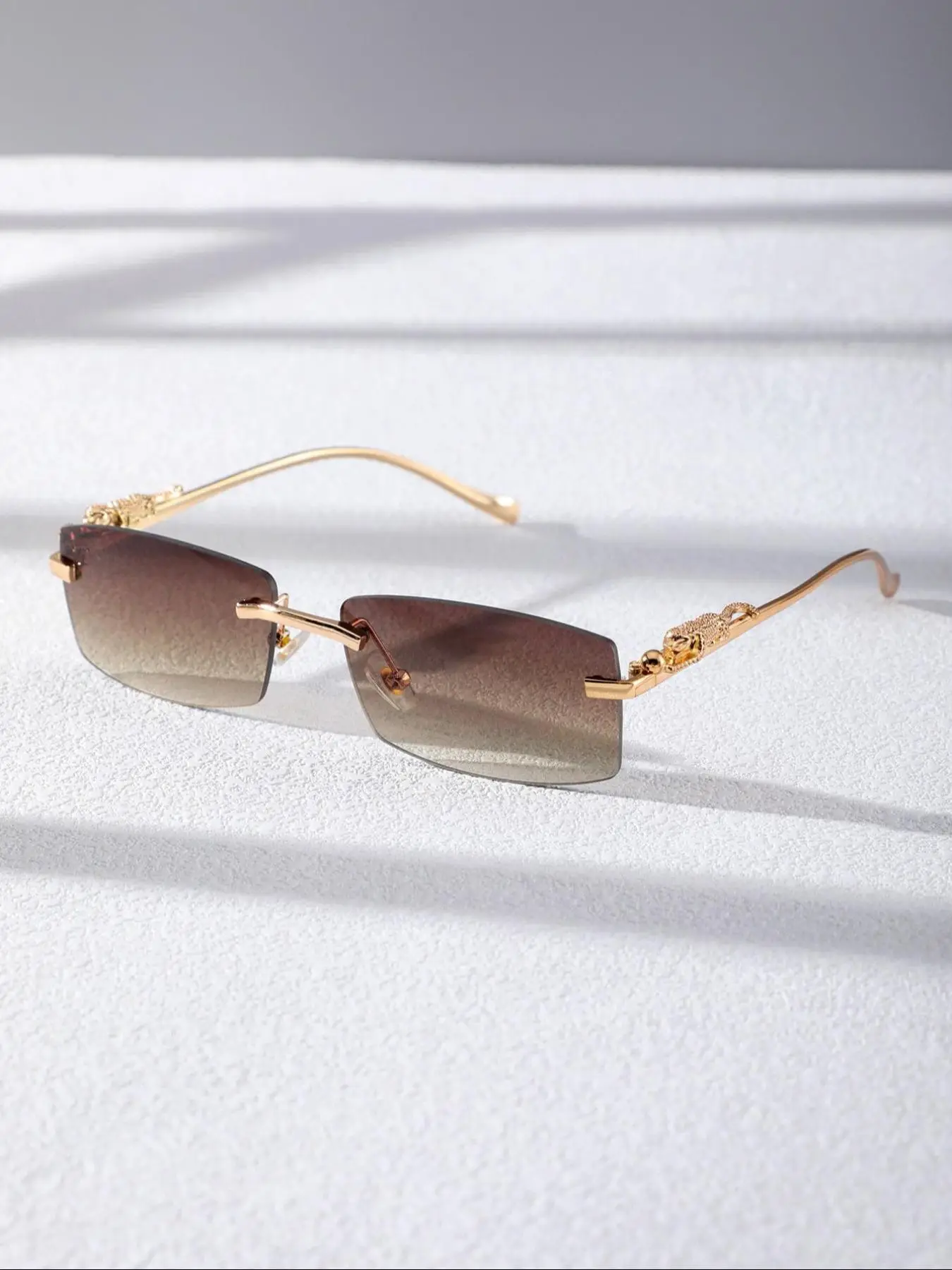 Unisex Vintage Square Frame Sunglasses with Cheetah Decor, Street Style Ombre Lens Rimless Sunglasses for Everyday Use, Fashionable Versatile Accessor