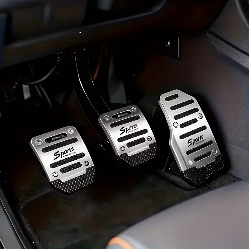 Aluminum Alloy Anti-Slip Car Pedals Set, Ergonomic, Durable and Lightweight Design, Fits Most Vehicles, Fashionable Metal Surface Car Interior Upgrade Kit, Foot Pedal