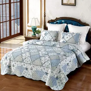 Blue Floral Patchwork Quilt Set Full Queen Size 3 Piece Bedding Set with 2 Pillowcases Reversible Queen Size Bedspread Floral Quilt Set Queen Comforter Set