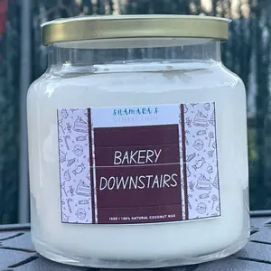 Shamara's Collection Bakery Downstairs Candle 16 oz 100% Natural Coconut Wax Vanilla Cookie & Coffee Scented