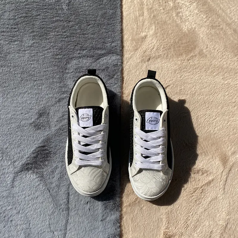 Men's Retro Skater Sneakers, Chunky Dad Shoes Style, All-Season Breathable Round Toe Canvas Trainers with Thick Soles for All Day Wear, All Seasons, Cloth, Minimalist, Heel Pull Tab, Rubber, Casual