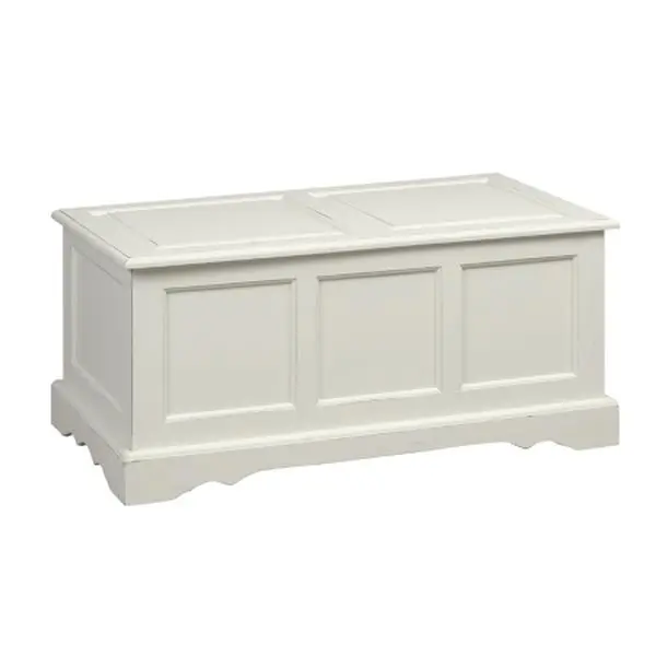 Heritage Blanket Chest