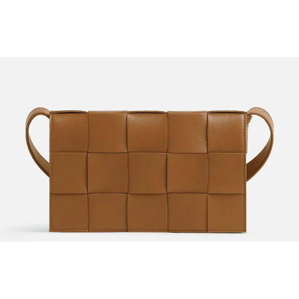 Leather woven handbag - traditional
