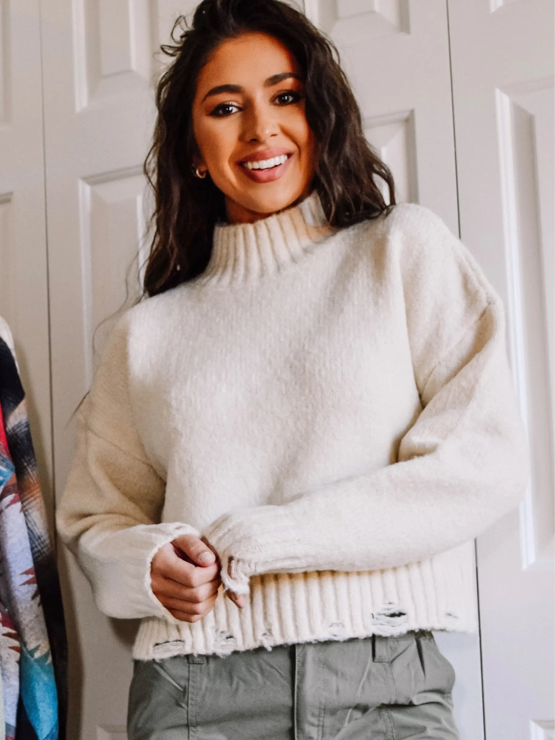 YOUR FAVORITE KNIT DISTRESSED SWEATER - CREAM
