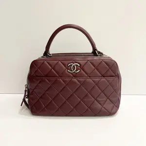 Pre-owned CHANEL Burgundy Bowling Bag with Silver Tone Buttons, Shoulder Bag