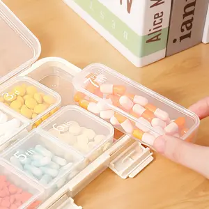 Portable Pill Box with 7 Compartments, Durable Plastic Healthcare Medication Organizer for Travel, Convenient Storage for Pills, Vitamin D and Supplements