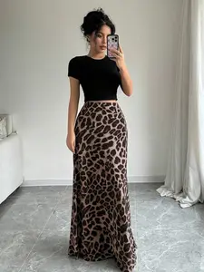 Women's fashionable elegant leopard print skirt set, suitable for spring and summer, appropriate for home, indoor, and outdoor wear, suitable for dates, gatherings, vas, and other occasions.