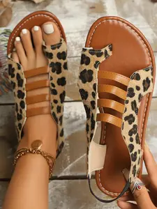 Women's Flat Sandals for Daily Commute, Leopard and Zebra Print Elements Roman Sandals, Flat Toe Loop, Elastic Band at Heel. Suitable for work, shopping, grocery runs, picking up kids and other occasions. Versatile and fits all foot shapes. A great choice