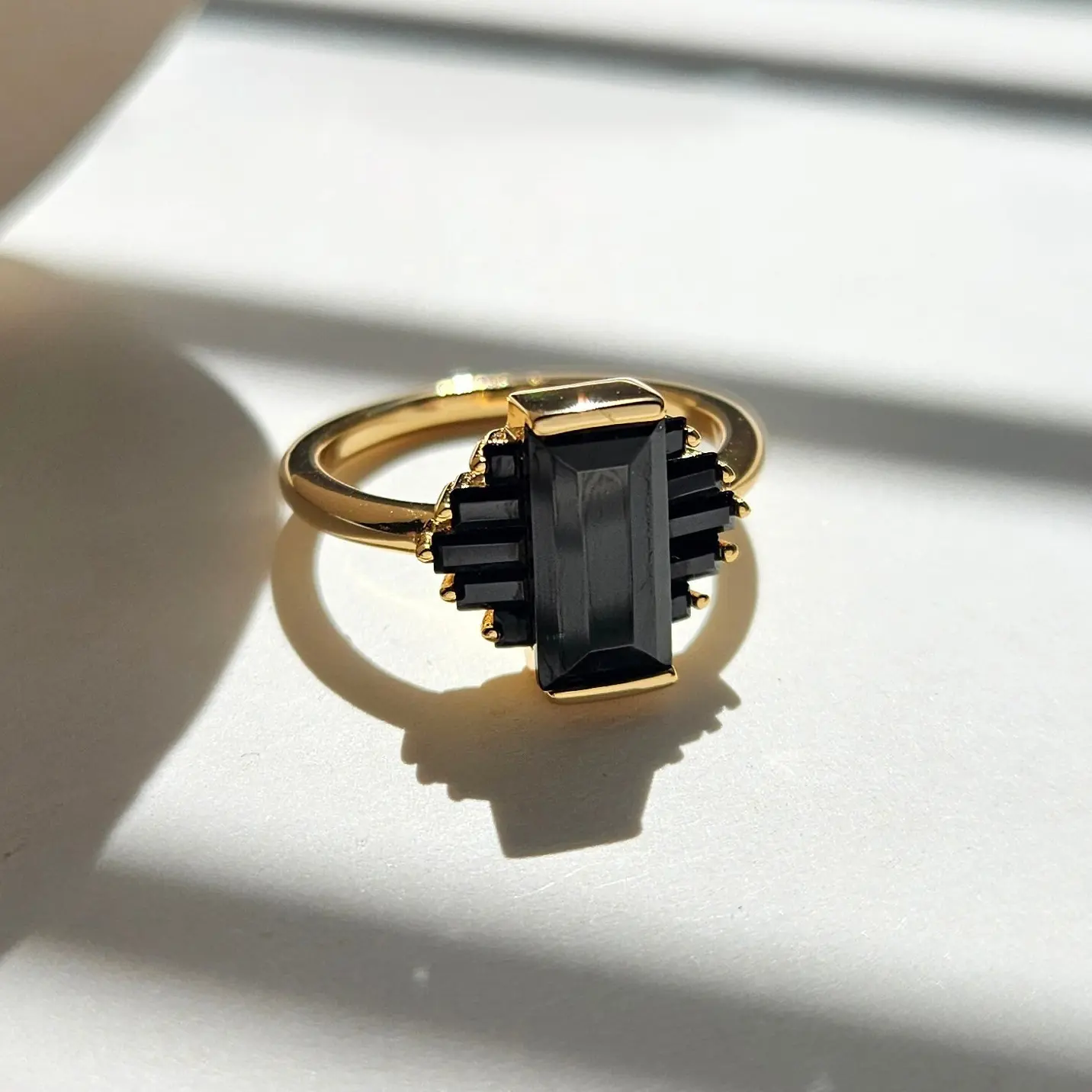 Art Deco Geometric Statement Rings - Exquisite Stylish Rectangular-Cut Gold Vintage Black Onyx Alternative Costume Jewelry Rings, Gold Rings, Vintage Rings