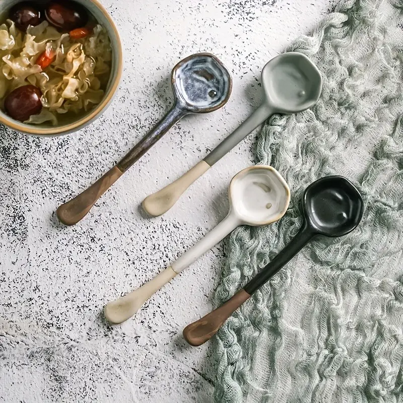 4pcs of vintage European-style ceramic coffee soup spoons, heat-resistant stirring soup spoons, Soup spoon set, suitable for family meals, coffees, creative soup spoons, perfect for kitchens, dormitories, restaurants - ideal gifts