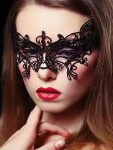 1 Halloween prop butterfly lace eye mask, versatile half face makeup ball party mask, adult party hollowed out black fashionable mask, ladies' princess mask decoration