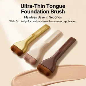 Ultra-thin, skin-friendly foundation brush for a flawless base. The wide head design conforms to the contours of the face.