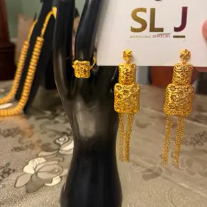 SL J 24k gold plated earrings set with ring