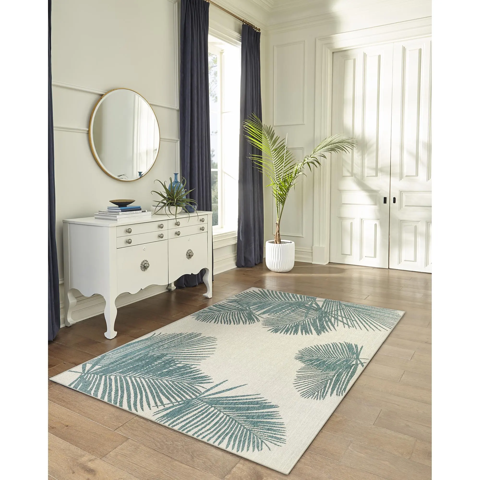 Lush Decor Carmel Indoor-Outdoor Power-Loomed Poly Blend Flatweave Area Rug - 0.125" Low Profile Height, 13% Polyester, Botanical Jungle Leaf Palm Tree Pattern, Transitional, Water-UV-Fade Resistant, Durable, for Bedroom, Entryways, Low Profile Height 0.1