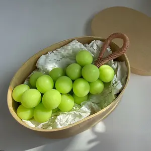 Handmade Milk Green Grape Soap, Handmade Essential Oil Aromatherapy Soap, Essential for Home and Travel, Gentle Cleansing and Care Soap, a Perfect Birthday Gift or Souvenir Box for Friends, Family, and Besties