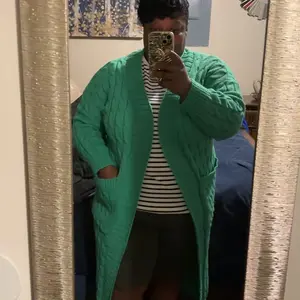 Product Review of Plus Plain Textured Drop Shoulder Cardigan, Casual Long Sleeve Pocket Coat for Women, Women's Plus Clothing for Spring & Fall from M**o