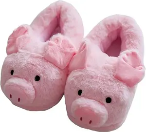 Animal Slipper In Cute Pig Look – Comfy Adult Animal Slipper