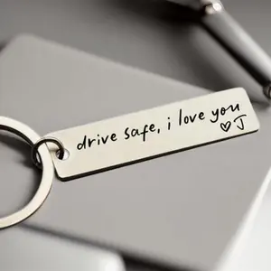 Engraved "Drive Safely, I Love You" Stainless Steel Keychain – Thoughtful Gift for Husband, Boyfriend, or Brother – Ideal for Special Occasions.