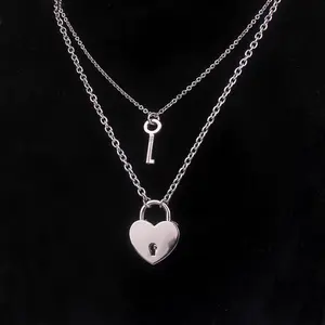 Unlockable Personality Necklace Lovers Lock and Key Pendant Gift Stainless Steel Chain Girlfriend Padlock Necklace
