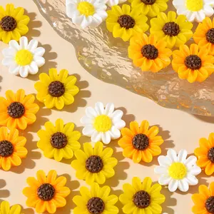 50/100 pieces of 1.0 cm /0.39 inch bright mixed resin mini sunflower flat flower ornaments, suitable for nail art, wedding DIY, scrapbooks and jewelry crafts and accessories.