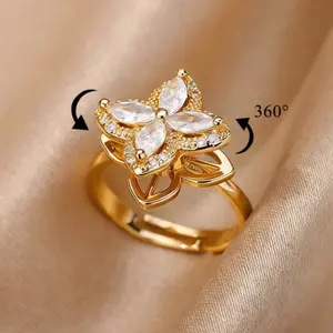 Rotating Four-Leaf Clover Ring – 18K Gold Plated Lucky Spinner Ring for Women