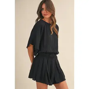 Crinkle Shortsleeve Romper - Black