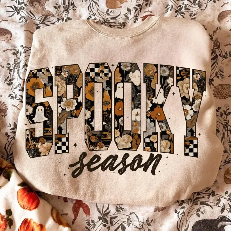 Comfort Colors Spooky Season T-Shirt, Floral Halloween Design, Spooky Mama, Halloween Shirt, Trendy T-shirt, Menswear, Womenswear, Casual Outfits, Gift For Him Or Her Gorgeous