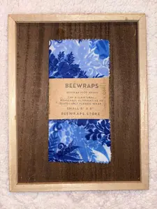 BeeWraps Ecofriendly Beeswax Food Wrap Single Small 8” x 8” Reusable Compostable Alternative to Plastic Wrap Handcrafted in Nokomis FL
