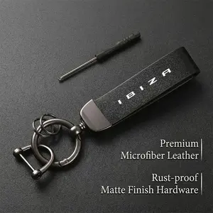 For Ibiza 1pcs Car Keychain Durable Metal Keyring Anti-Theft Scratch-Resistant Leather Key Holder Accessories for Car Keys