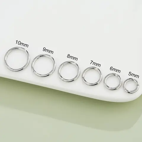 OUFER 20G (0.8mm) Plain No Stone 316L Stainless Steel Hinged Segment Hoop Piercing Jewelry - Rust Resistant, Non-Tarnish, Gentle Secure Fit for Women's Helix Cartilage Piercing, Daily Wear