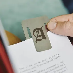 24 Letter Pattern Bookmark Bookmark, 1 Count Mini Metal Clips for Books & Documents, Office Stationery & Supplies, Bookmarks for Home School Office, Book Accessories