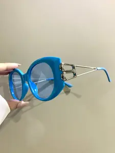 Retro Fashion Eyeglasses, Large Round Metal Frame with Hollow Legs for Men and Women