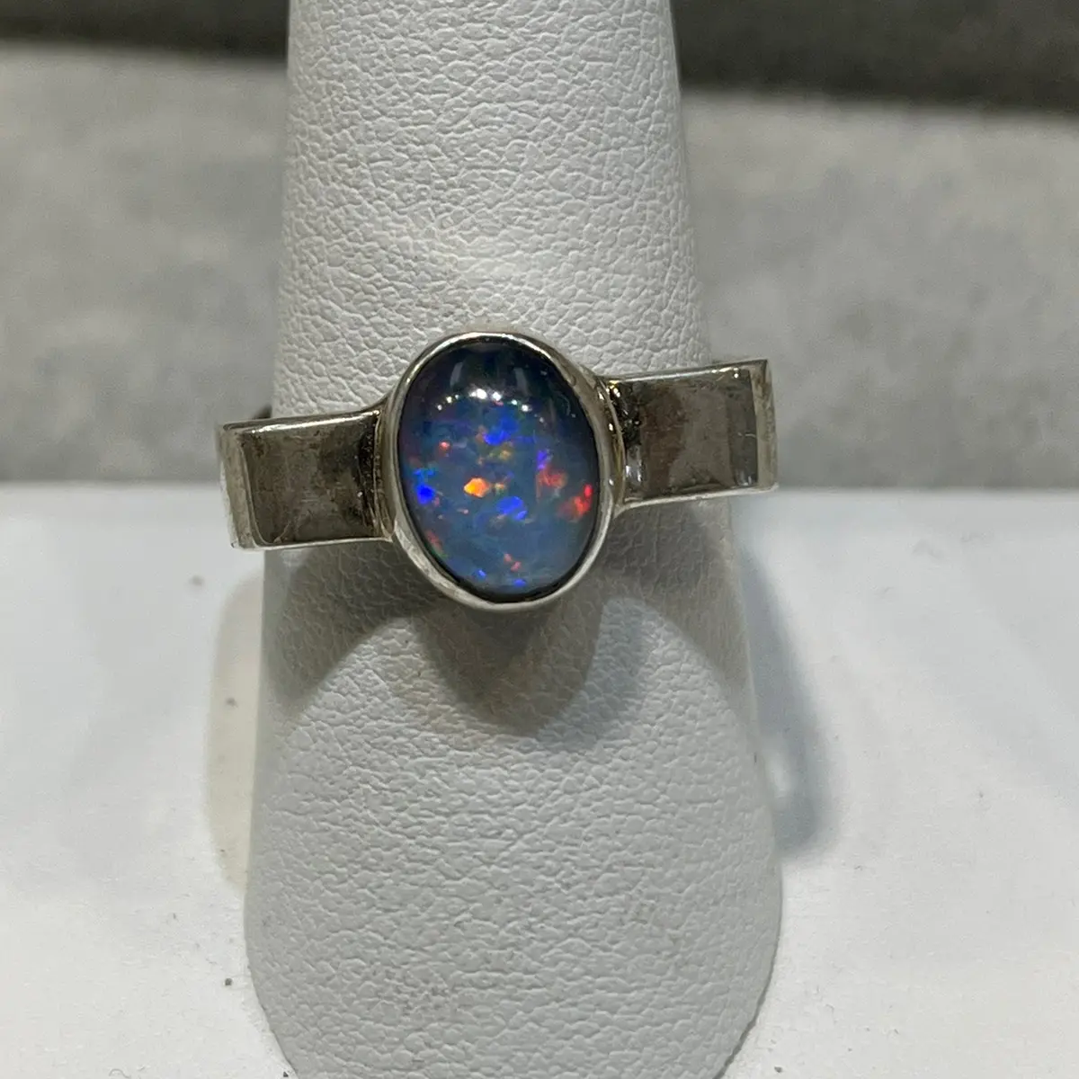 SQUARE OPAL RING size 9/10