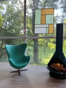 Arne Jacobsen 1:12 Scale Egg Chair Model - Miniature Replica of Iconic Design Furniture Piece