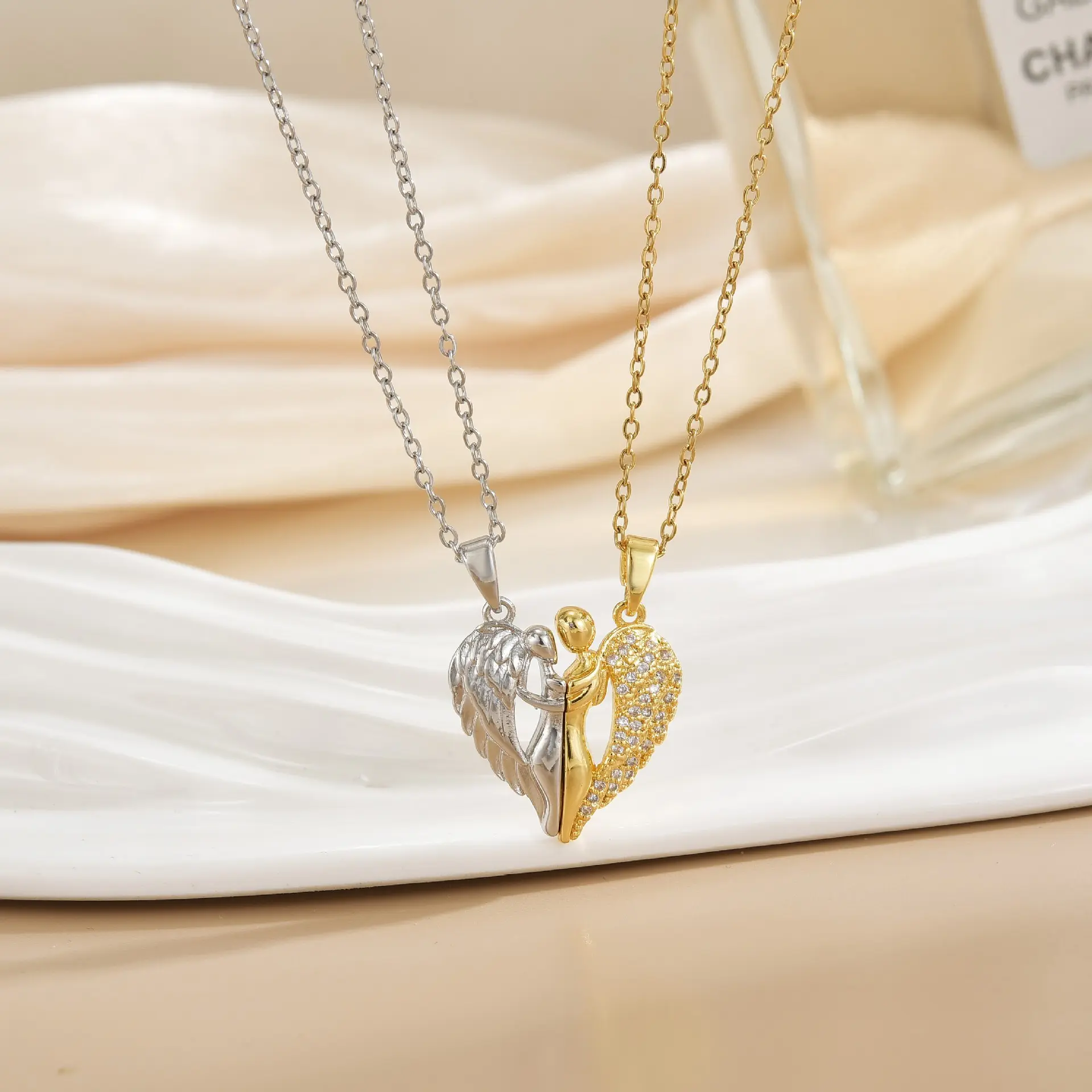 Magnetic couple necklace 21