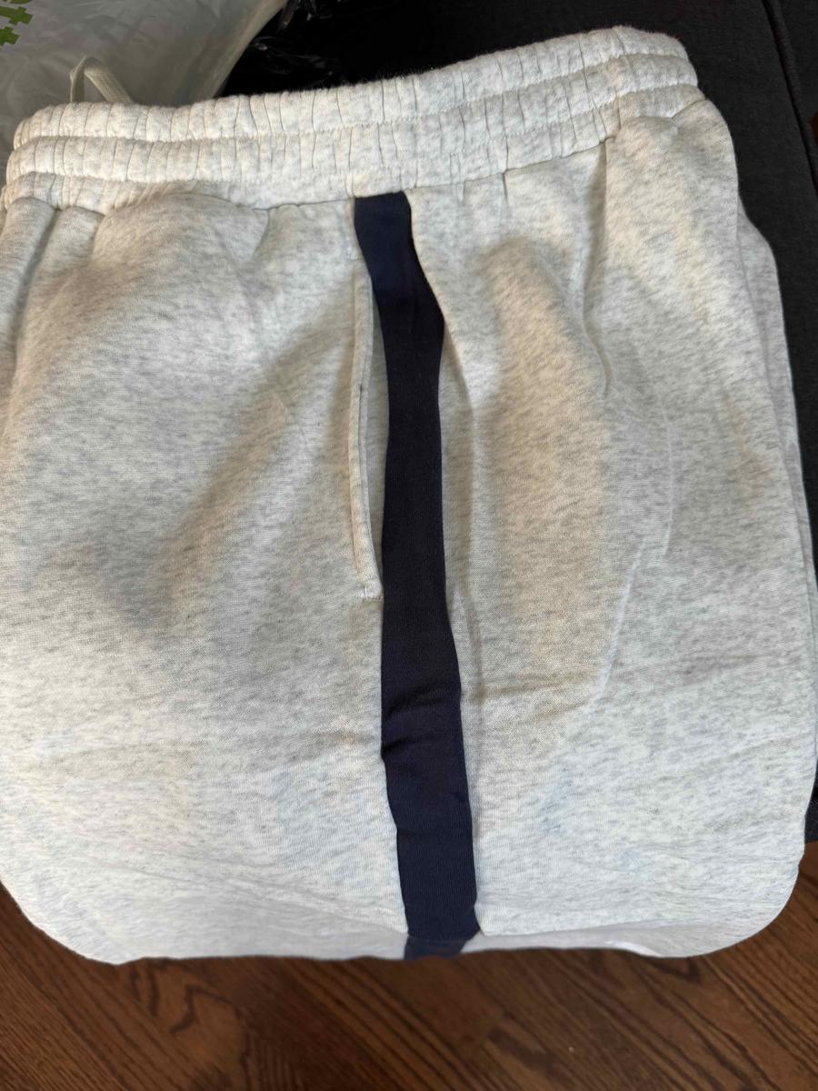 Item: Light Grey, (US 12-14)L