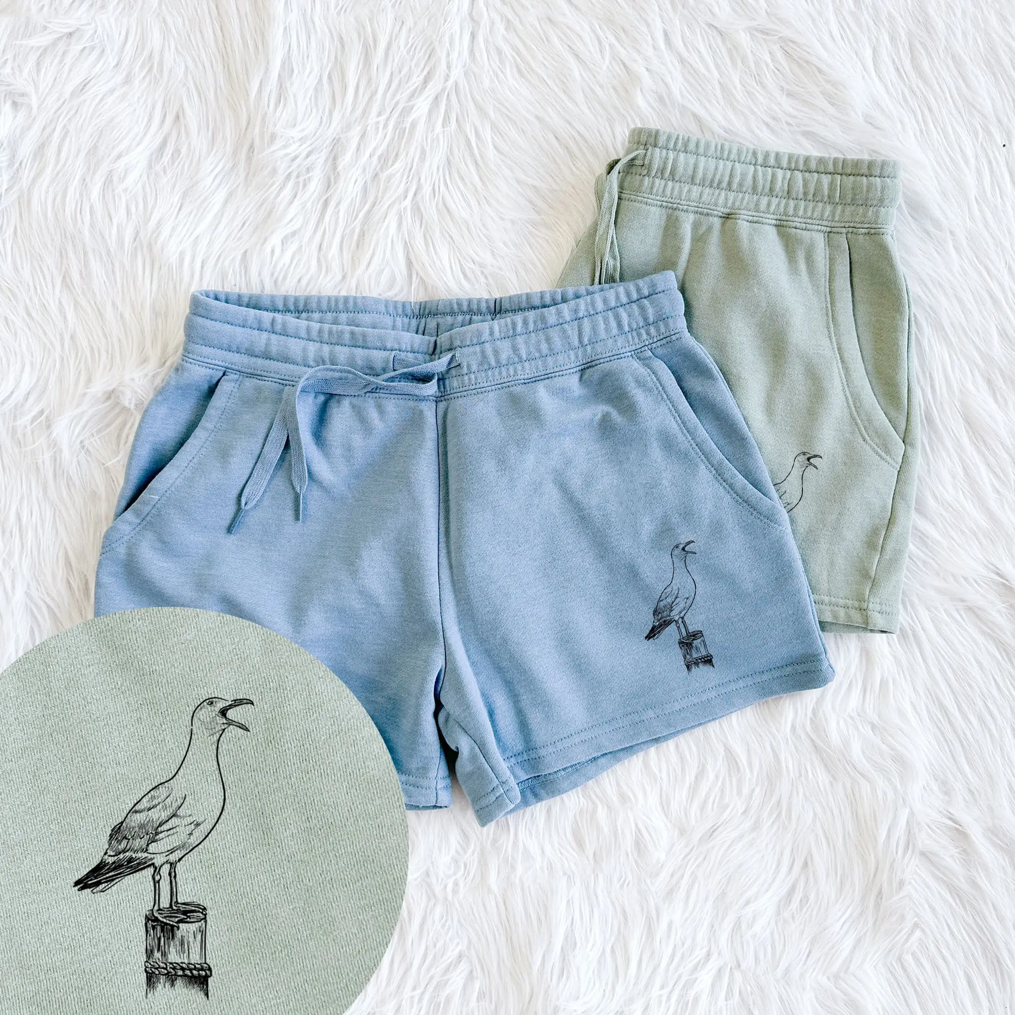 California Gull - Larus californicus - Women's Cali Wave Shorts