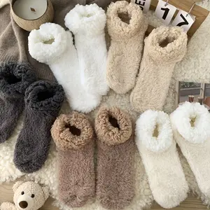 Women's 5 Pairs Thick Wool-Lined Winter Warm Socks Plush Non-Slip Solid Color Soft Comfortable Hand Washable for Home Sleep